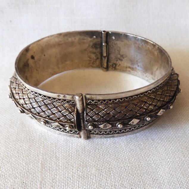 Zilveren Tibetaanse manchet armband