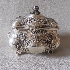 Bijzonder vierdelig Duits zilveren servies