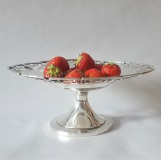 Engels zilveren aardbeienschaal