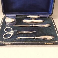 Engels zilveren manicure set
