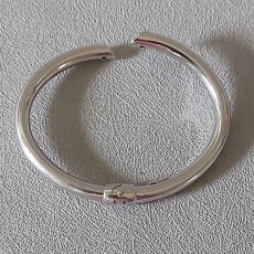 flexibele zilveren slavenarmband