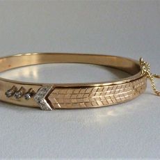  Gouden slavenarmband met diamant 