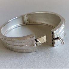 Originele zilveren Lapponia slavenarmband.