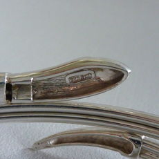 Zilveren slangen -klemarmband